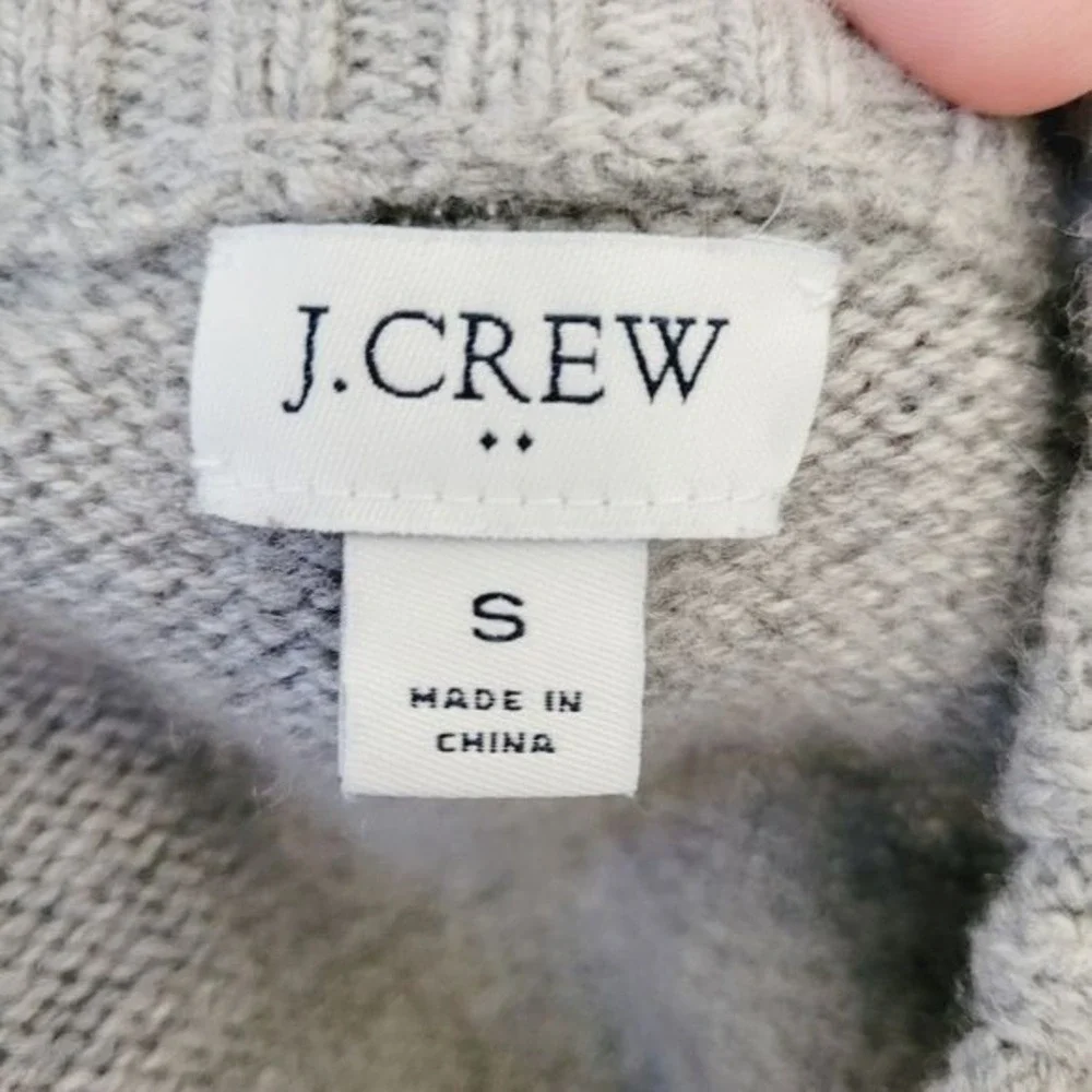 J. Crew  Cable‎ Knit Lambswool blend  Crew Neck Sweater  Women's Size S